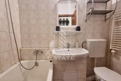 Apartament cu 3 camere, centrala proprie, zona Dacia - 7
