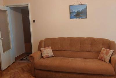Apartament cu 3 camere semidecomandat în Central - 4