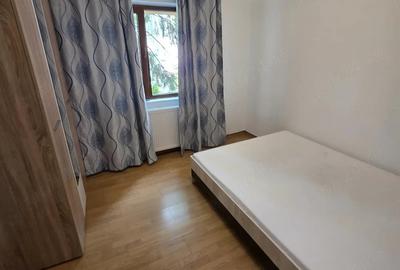 Apartament cu 3 camere decomandat în Torontalului