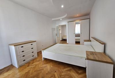 Apartament 2 camere, decomandat,mobilat si utilat, la Poalele Cetatii Apartament 2 camere, decomandat,mobilat si utilat, la Poalele Cetatii - 3