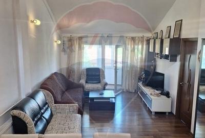 Apartament cu 3 camere de vanzare in Constanta -Km5 - 14