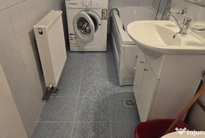 Apartament cu 2 camere semidecomandat în Gojdu - 1