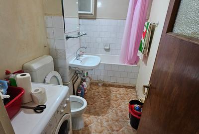 Apartament cu 3 camere semidecomandat în Gorjului - 8