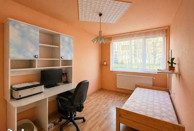 Apartament cu 3 camere decomandat în Iorga - 5
