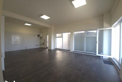 Spațiu comercial, de 61 mp, în Borhanci - 1