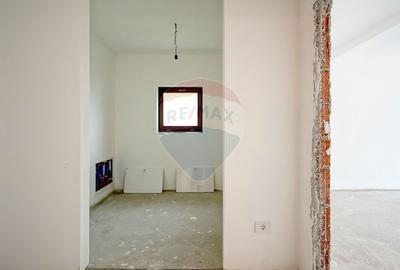 Penthouse cu 4 camere semidecomandat în Schei - 26