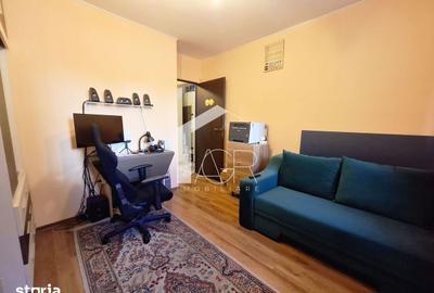 Apartament cu 3 camere decomandat în 9 Mai - 7