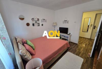 Apartament cu 3 camere decomandat în Cetate - 2