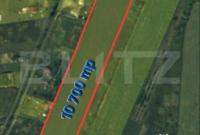 Teren de 10700 mp, în Nord - 1