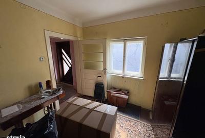 Casă cu 3 camere cu Canalizare în Lazaret - 11