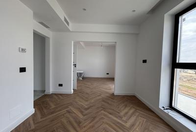 Casă individuală cu 5 camere cu Canalizare în Central - 24
