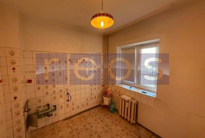 Apartament cu 3 camere decomandat în 1 Mai - 6