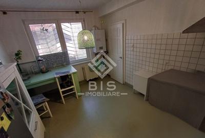 Casa 5 camere, D+P+1, Zona Nord - 2