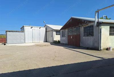 Proprietate industriala teren 4.150 mp + 3 hale renovate zona accesibila Proprietate industriala teren 4.150 mp + 3 hale renovate zona accesibila - 2