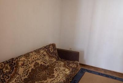 Garsonieră în Apărătorii Patriei