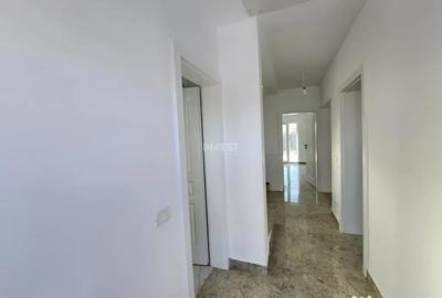 Casă cu 4 camere cu Canalizare în Miroslava - 2