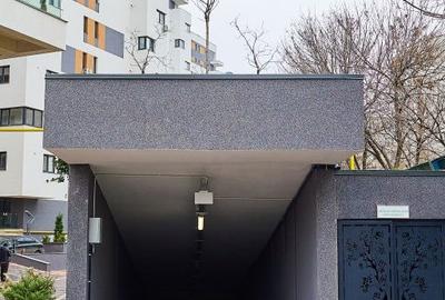 Apartament cu 3 camere semidecomandat în Central - 1