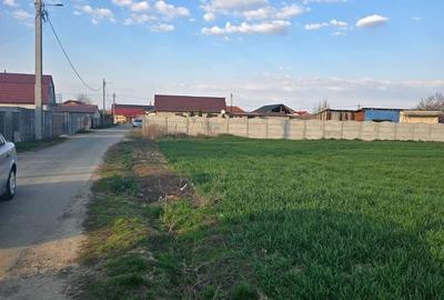 Teren de 3200 mp, în Lazuri - 2