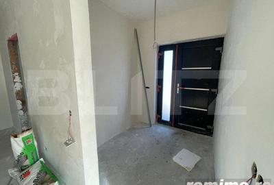 Casă cu 4 camere cu Teren 490 Mp în Central - 9