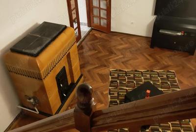 Apartament cu 3 camere decomandat în Central - 8