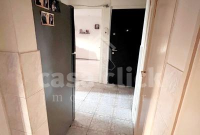 Apartament cu 2 camere decomandat în Micro 17 - 3