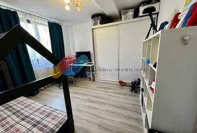 Apartament cu 3 camere semidecomandat, mobilat în Zorilor - 3