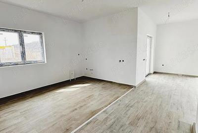 Casa noua, intabulata, in Harman. - 9