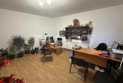 Casa individuala pretabila spatiu comercial teren 400 mp Piata Cluj - 4