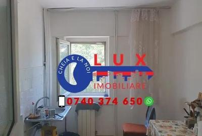 Apartament cu 2 camere decomandat în Piața Nouă