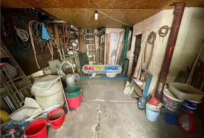 VANZARE 2 CORPURI DE CASA - SPATIU COMERCIAL - STRADA POSTEI, PLOIESTI - 14