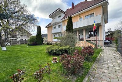 Casă individuală cu 10 camere cu Teren 2418 Mp în Central - 5