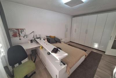 Ap.cu 1 camera Et 1 cu centrala proprie Complexul Studentesc - 5