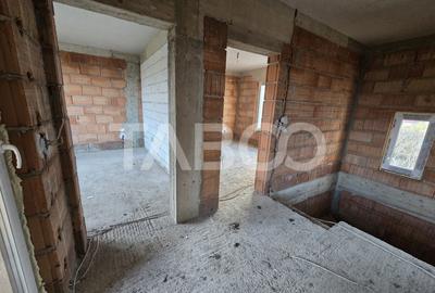 Casa tip duplex de vanzare 120 utili teren 300 mp Sura Mica Sibiu - 10