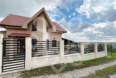 Casa moderna cu priveliste superba in Saldabagiu de Munte - 17