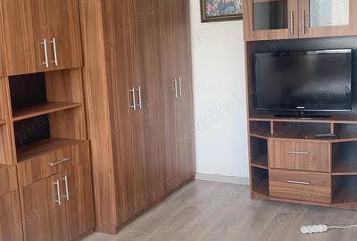 Inchiriez apartament - 1