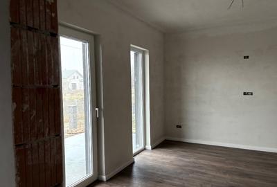 PARTER+ETAJ+TEREN 400mp - 5