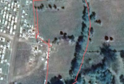 Teren de 4700 mp, în Central - 3