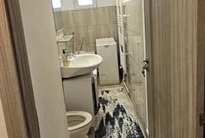Garsonieră decomandată în Micro III - 9