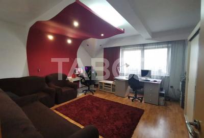 Casa in zona Centrala cu 8 camere mobilate teren 890 mp - 3