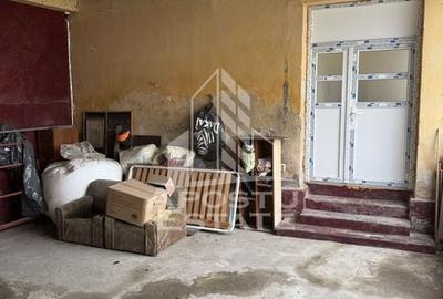 Casă unifamilială în Remetea Mare  cu teren de 3383 mp. - 11