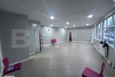 Spațiu comercial, de 80 mp, în Debarcader - 2