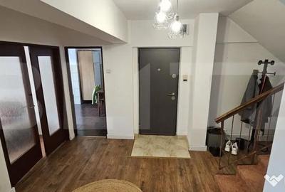 Apartament cu 5 camere decomandat în Trident - 3
