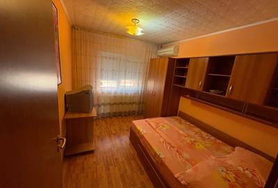 Apartament cu 4 camere decomandat, mobilat în Craiovița Nouă - 10
