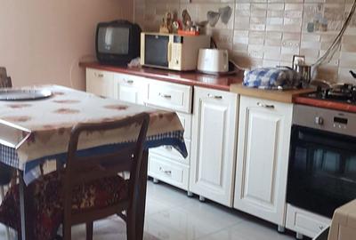 Casă cu 3 camere cu Teren 700 Mp în Lazu - 2