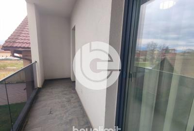 Apartament cu 3 camere semidecomandat, mobilat în Turnișor - 9