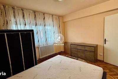 Apartament cu 3 camere decomandat în Alexandru cel Bun - 13