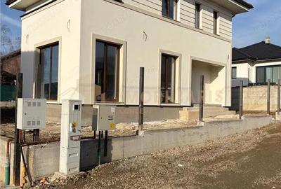 Casă cu Teren 452 Mp în Valea Borcutului - 9