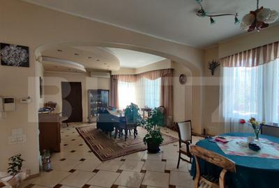 Casă cu 5 camere cu Canalizare în Andrei Mureșanu - 11