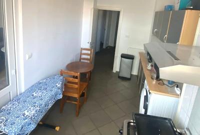 Apartament cu 1 camere decomandat, mobilat în P-ța Victoriei - 8