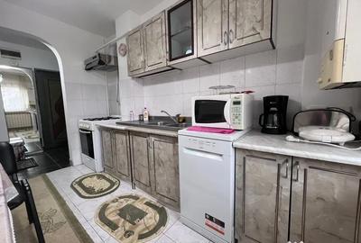 Apartament cu 2 camere decomandat în Central - 3